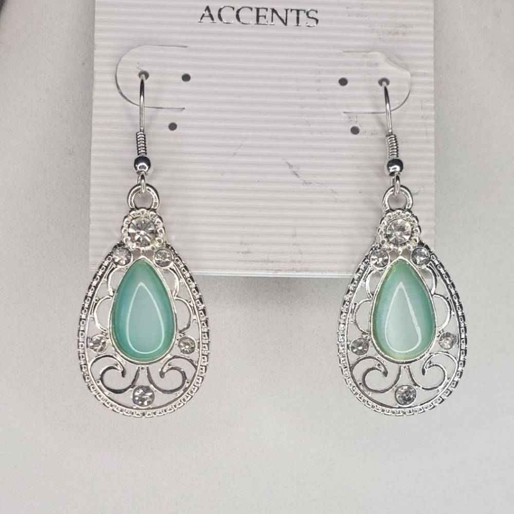 Dangle earrings